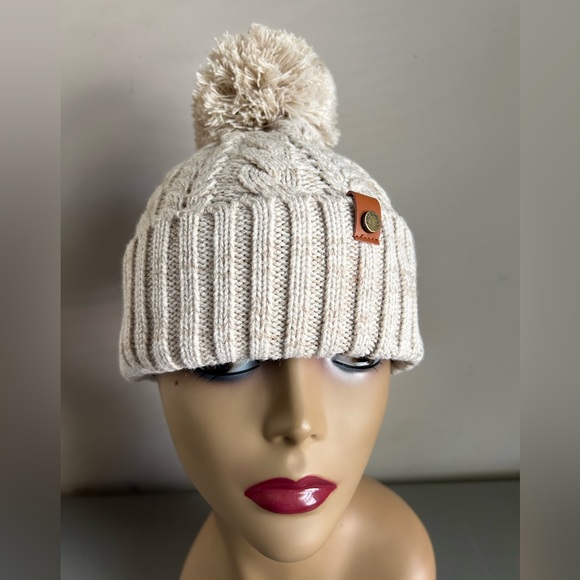 NEW!!! Frye and Co. Cable Knit Women’s Beanie With Pom Pom Topper (NWT) - Picture 1 of 4